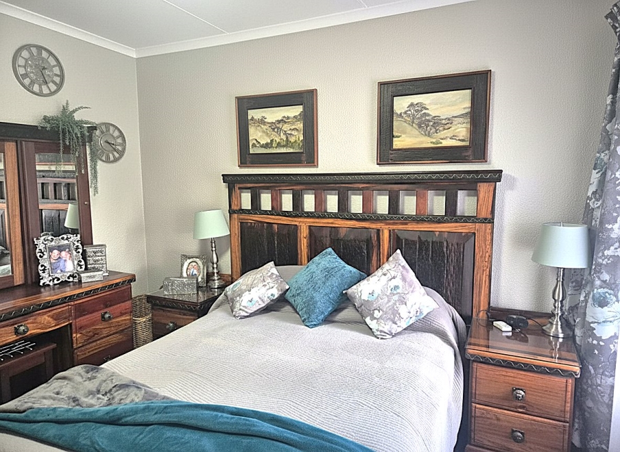 6 Bedroom Property for Sale in Dan Pienaar Free State